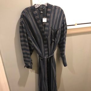 Club Monaco long shirt dress